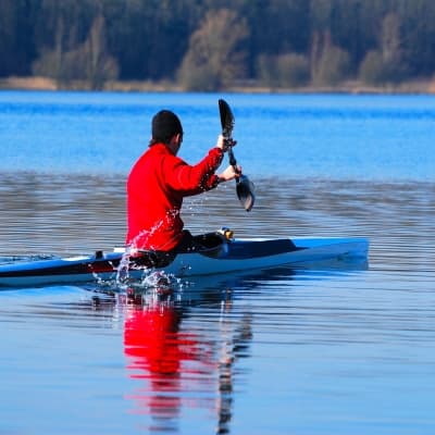 Les roches de Hienghène en kayak